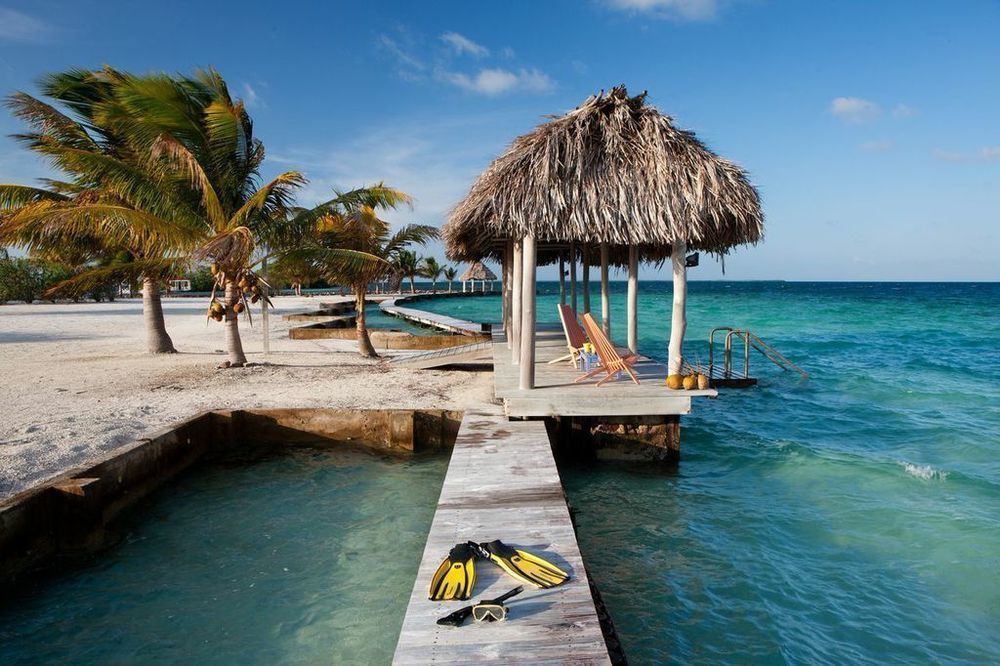 Готель Royal Belize Thatch Caye Екстер'єр фото