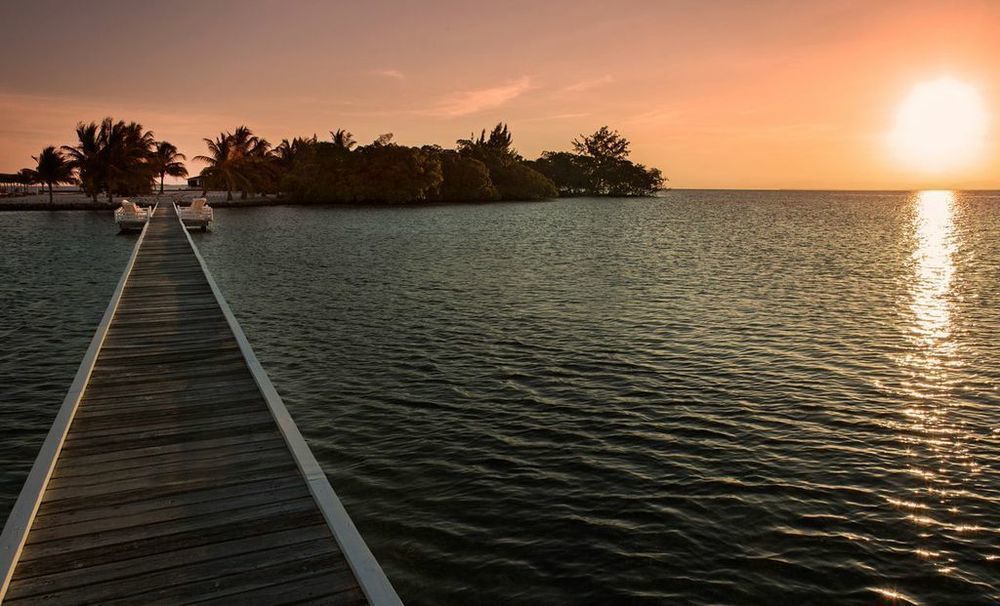 Готель Royal Belize Thatch Caye Екстер'єр фото