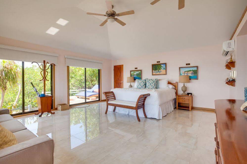 Готель Royal Belize Thatch Caye Екстер'єр фото