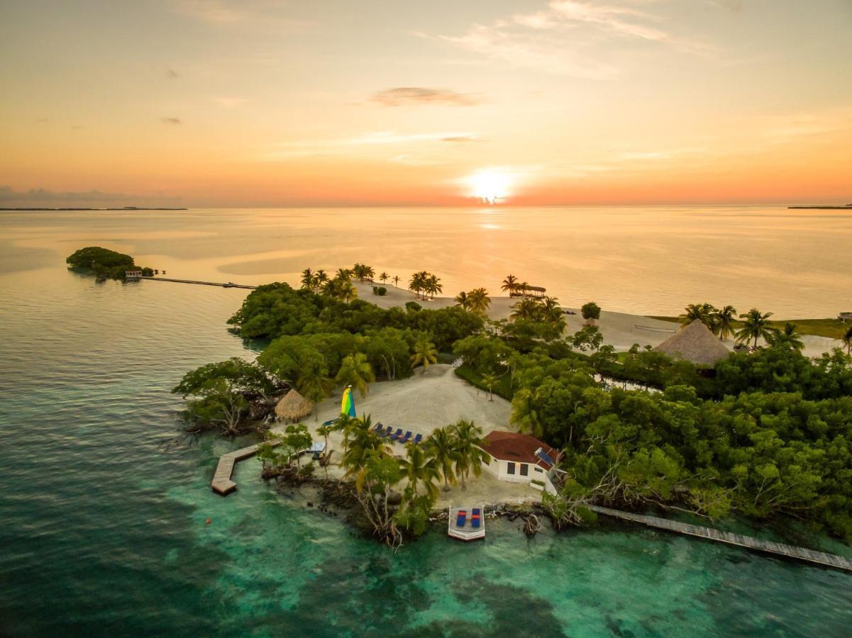 Готель Royal Belize Thatch Caye Екстер'єр фото